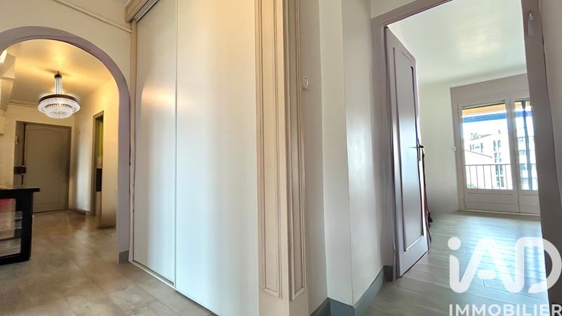 Appartement - 98 m² - 4 pièces