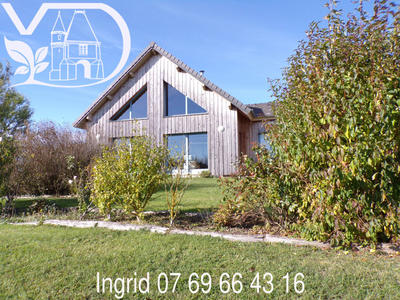 Maison - 137 m² - 5 pièces