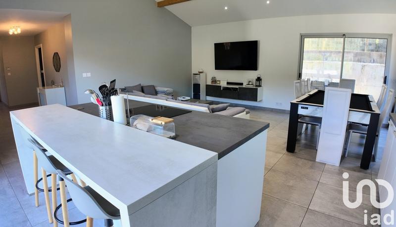 Maison - 125 m² - 5 pièces