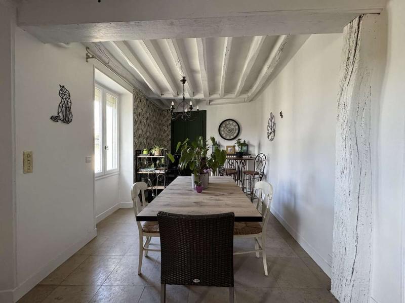 Maison - 110 m² - 4 pièces