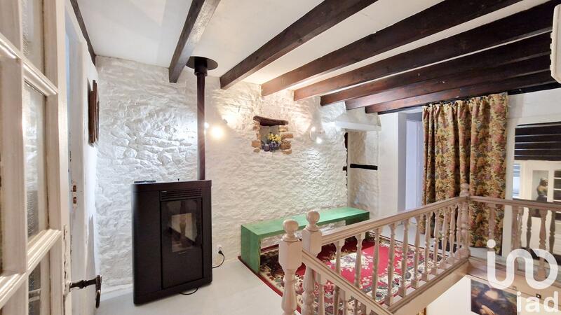 Maison - 266 m² - 6 pièces