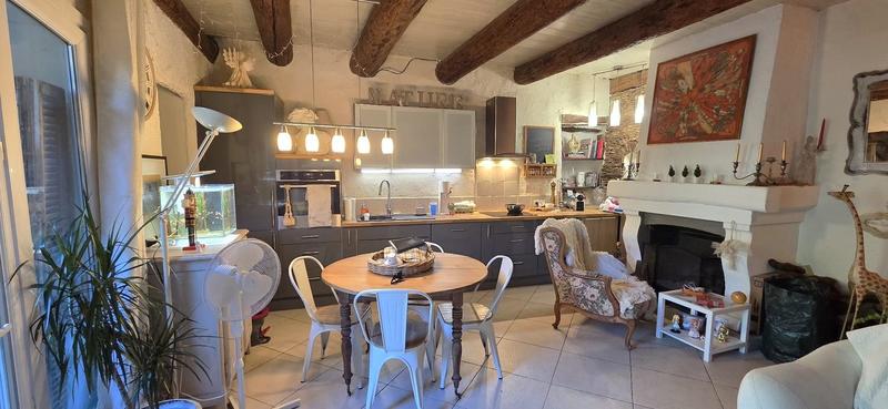 Maison de village - 64 m² - 4 pièces