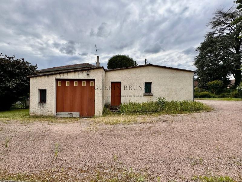 Maison - 230 m² - 6 pièces