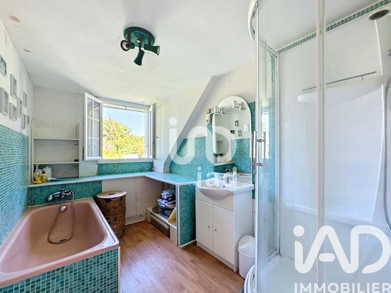 Maison - 121 m² - 7 pièces