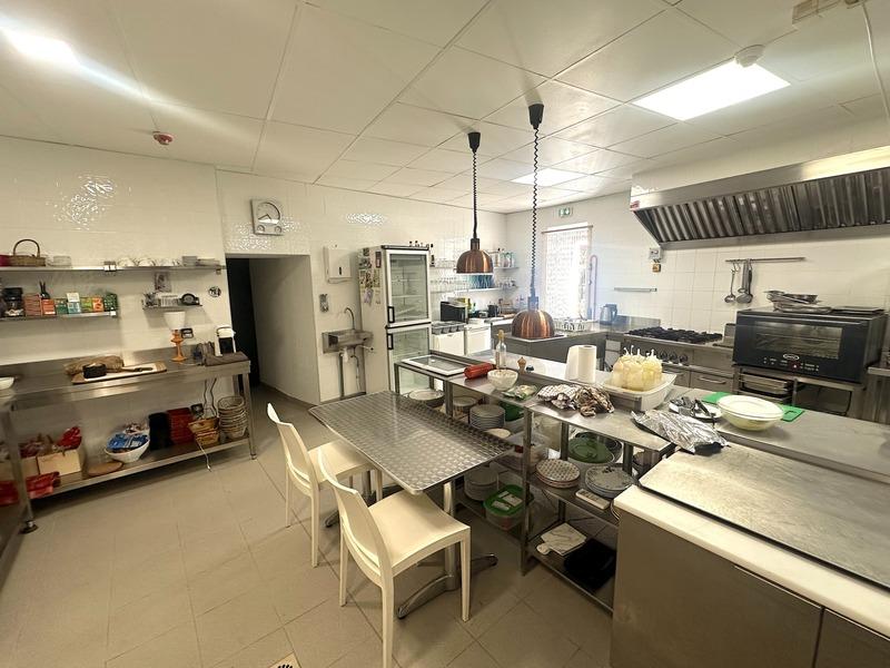 Fonds de commerce - 600 m²