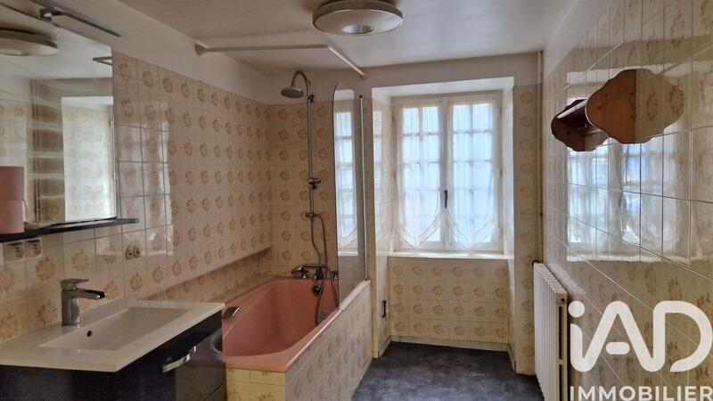 Maison de ville - 122 m² - 6 pièces