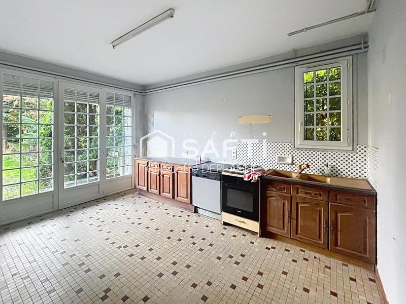 Maison - 158 m² - 7 pièces