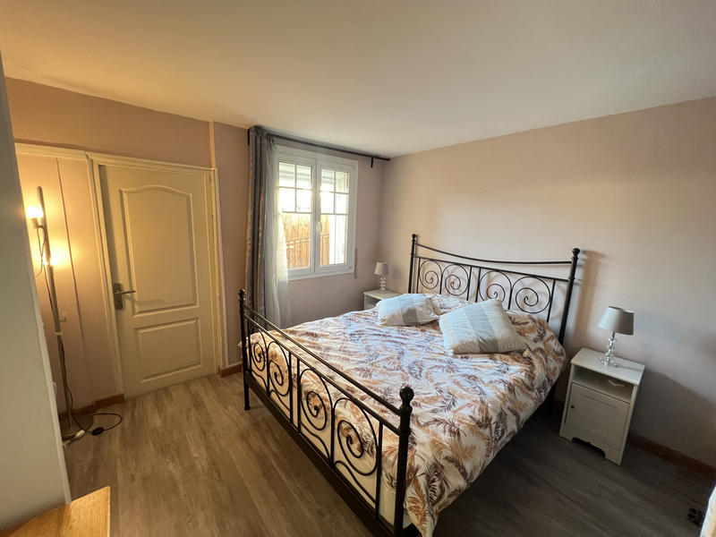 Maison - 244 m² - 10 pièces