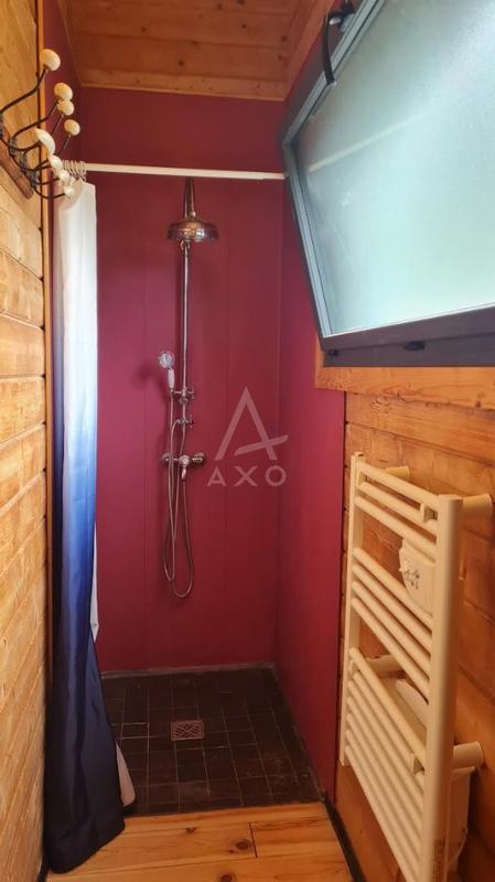 Maison de bois - 126 m² - 8 pièces