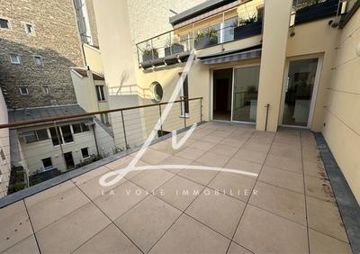 Appartement - 72 m² - 3 pièces