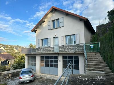 Maison - 135 m² - 6 pièces