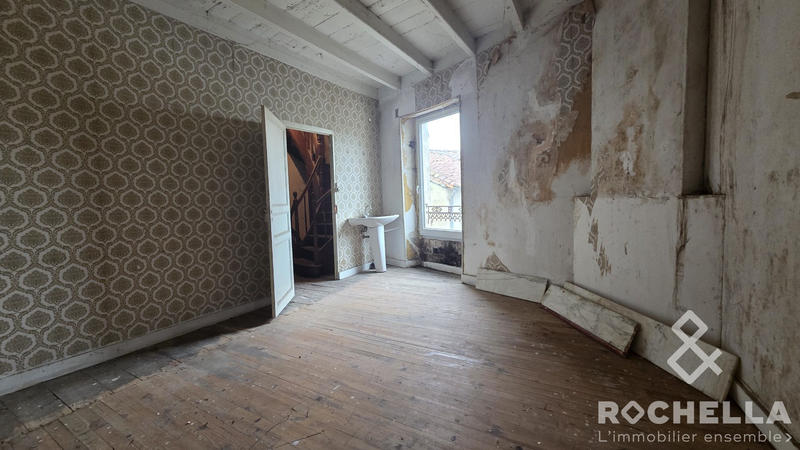 Maison ancienne - 227 m² - 9 pièces