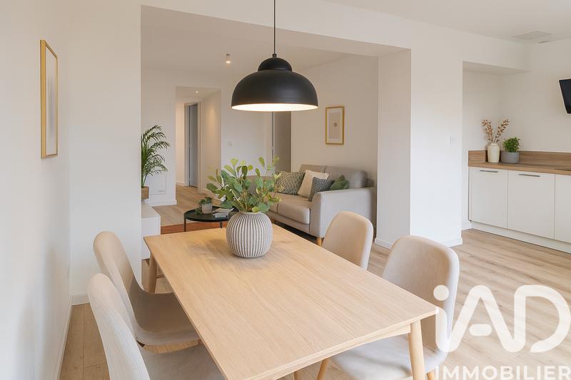 Maison - 83 m² - 5 pièces