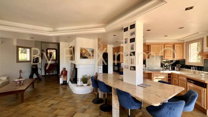 Villa - 130 m² - 6 pièces