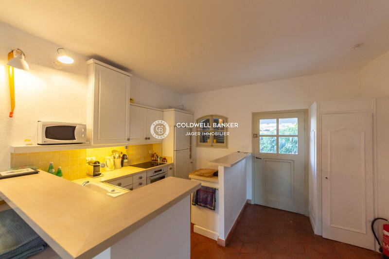 Villa - 100 m² - 5 pièces