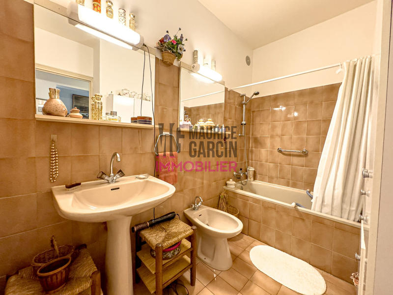 Maison - 127 m² - 6 pièces