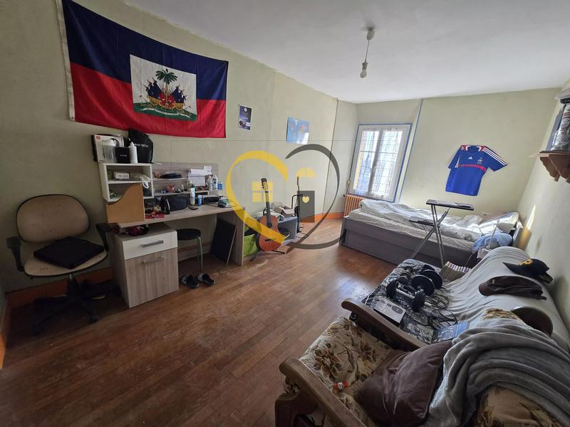 Maison de village - 120 m² - 6 pièces