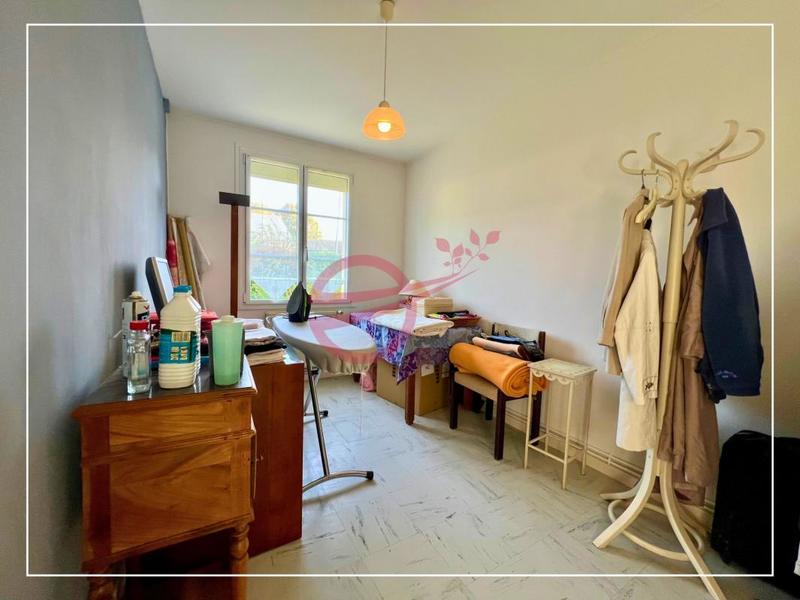 Maison - 188 m² - 9 pièces