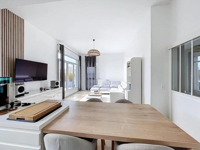 Appartement - 87 m² - 4 pièces