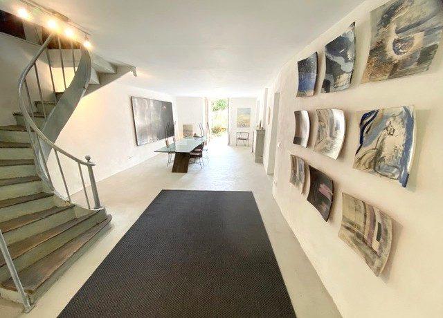 Maison traditionnelle - 300 m² - 8 pièces