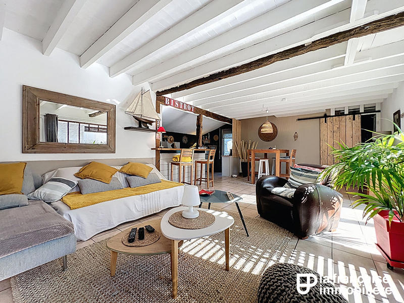 Maison - 102 m² - 5 pièces