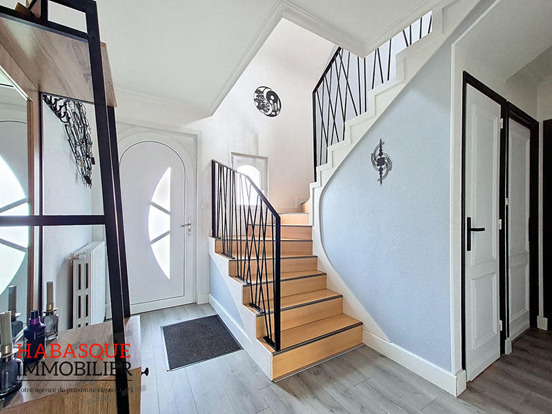 Maison - 109 m² - 6 pièces