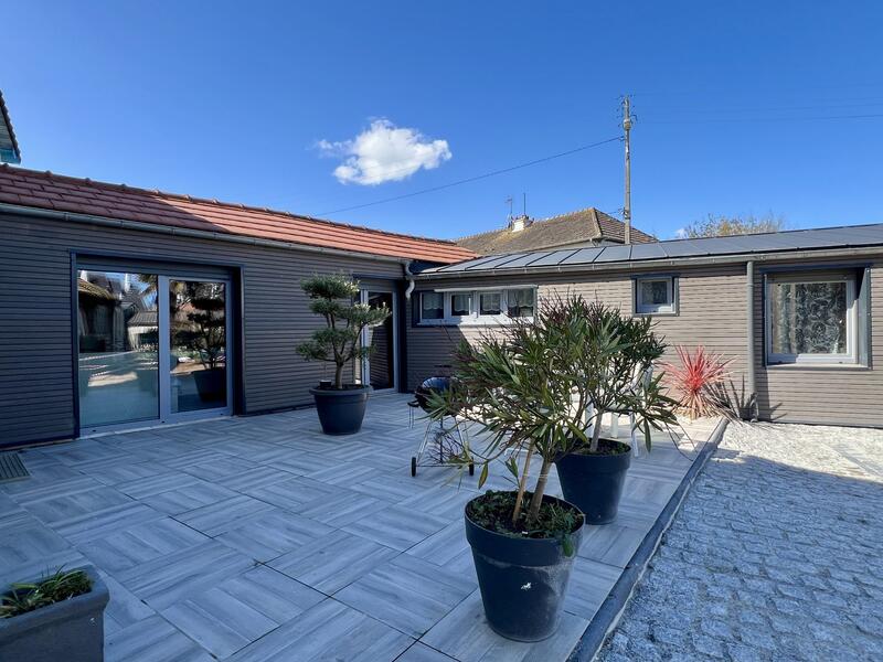 Maison ancienne - 122 m² - 7 pièces