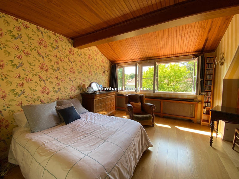 Maison - 191 m² - 9 pièces