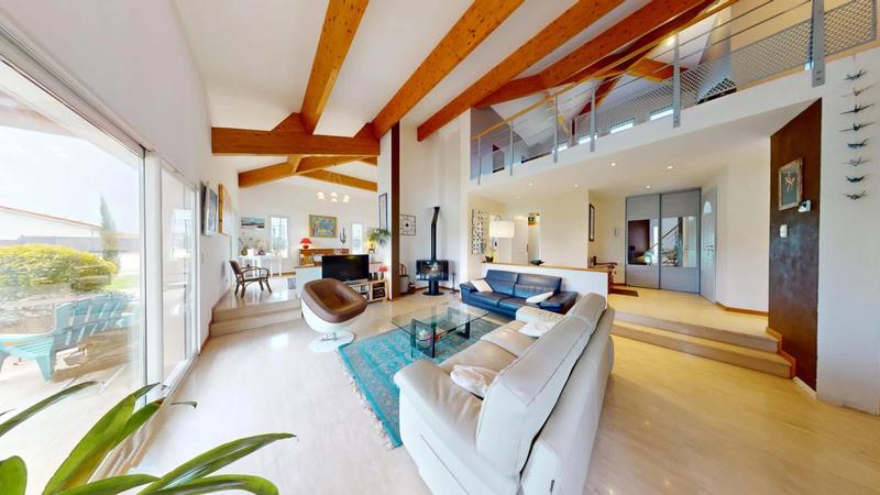 Villa - 166 m² - 5 pièces