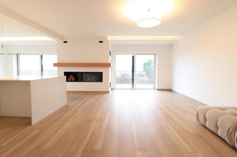 Villa - 295 m² - 15 pièces