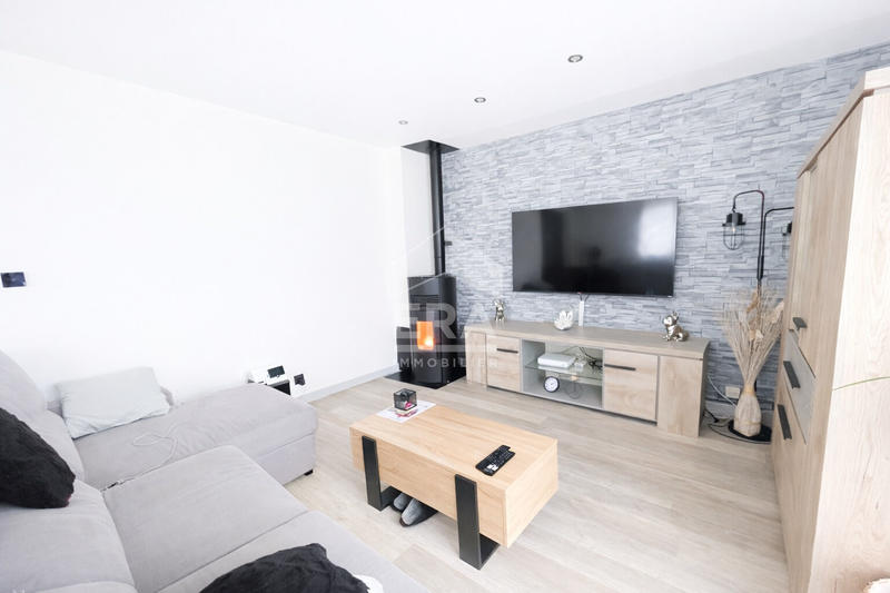 Maison - 90 m² - 3 pièces