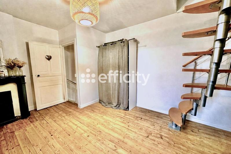 Maison - 120 m² - 7 pièces