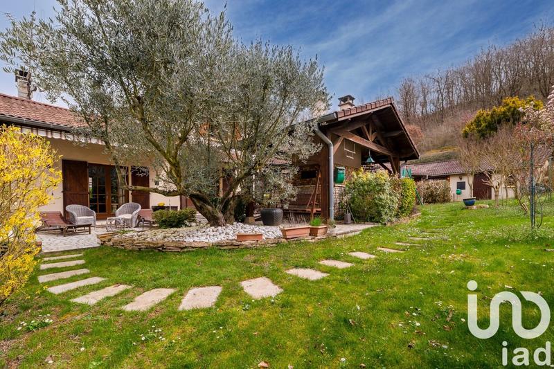 Maison - 177 m² - 5 pièces