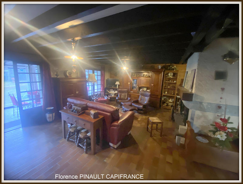 Maison - 132 m² - 8 pièces