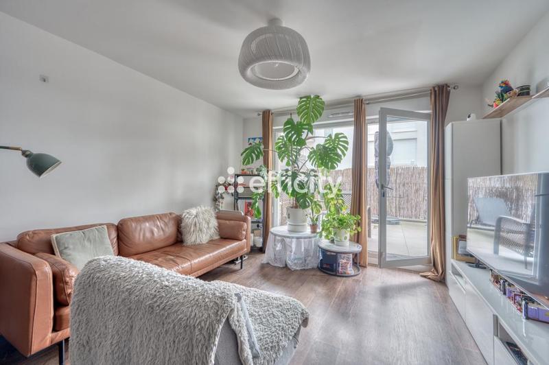 Appartement - 79 m² - 4 pièces