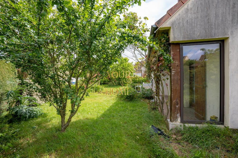 Maison - 183 m² - 7 pièces