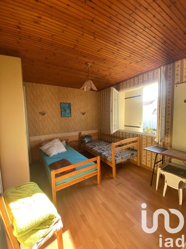 Maison - 97 m² - 5 pièces