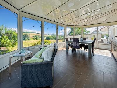 Maison - 179 m² - 6 pièces