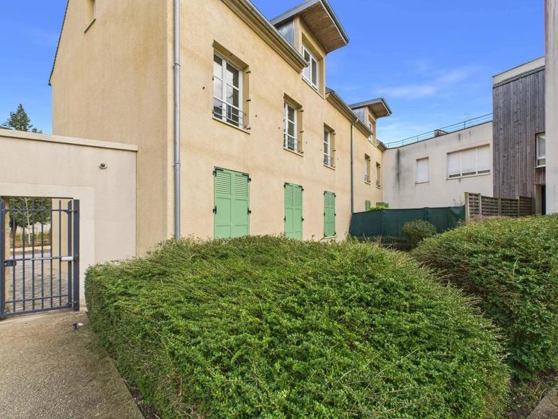 Appartement ancien - 62 m² - 3 pièces