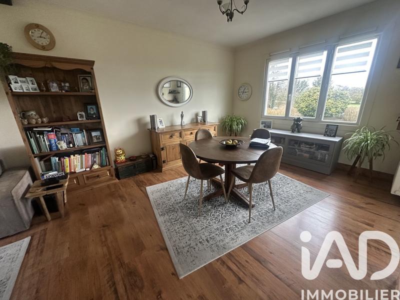 Maison - 97 m² - 5 pièces