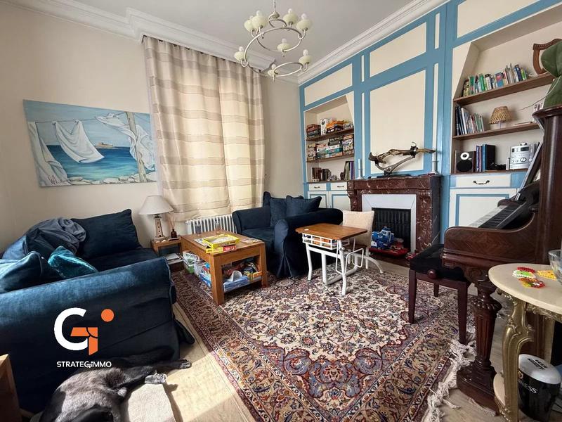 Maison - 140 m² - 6 pièces