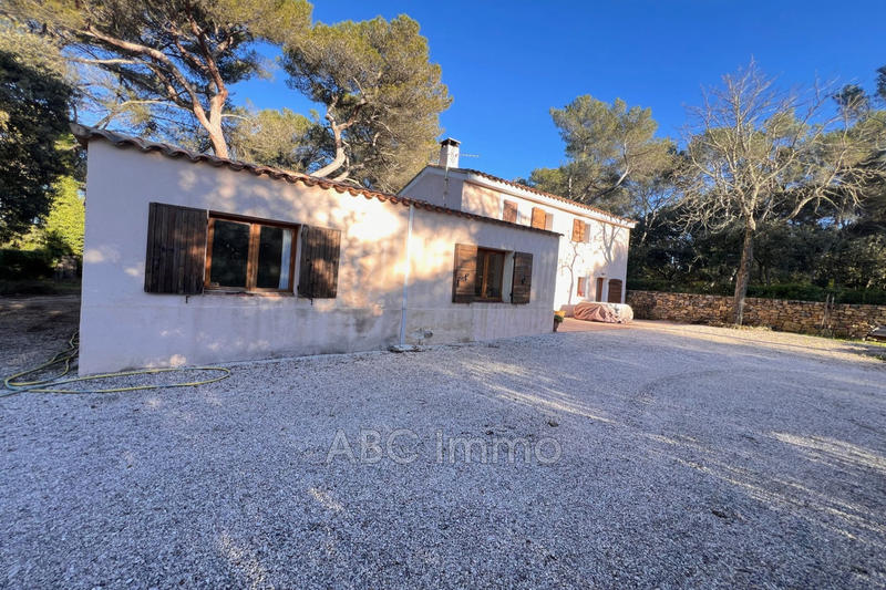 Villa - 114 m² - 4 pièces