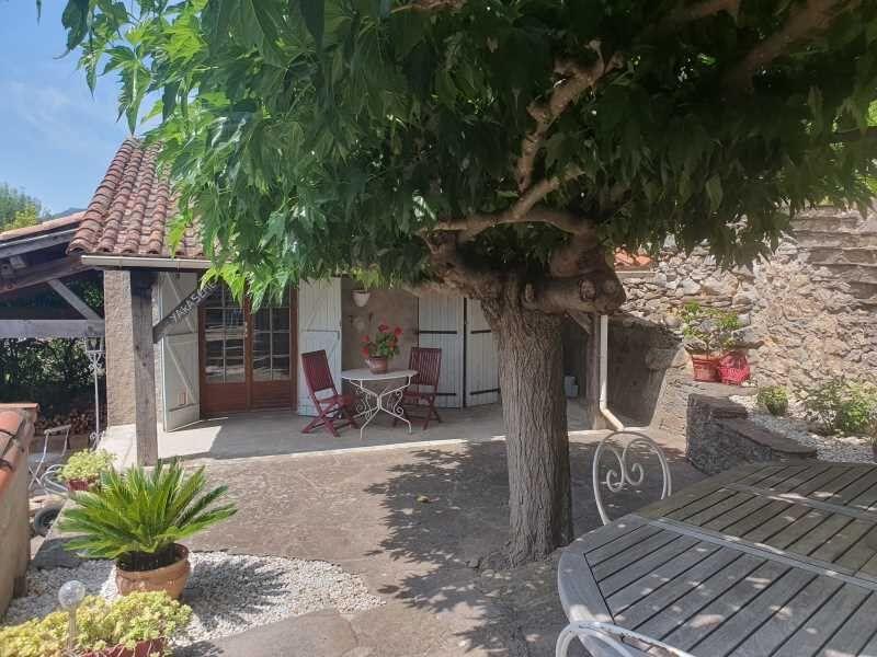 Maison - 160 m² - 5 pièces