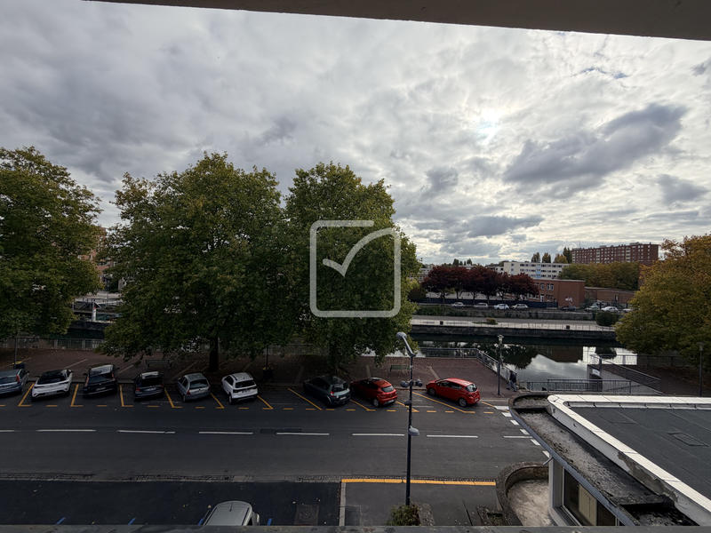 Appartement - 98 m² - 4 pièces