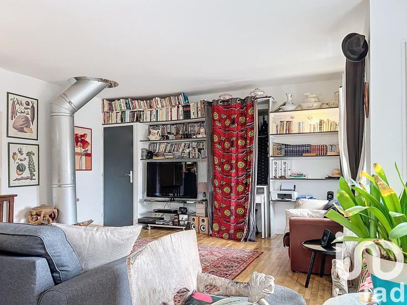 Maison - 230 m² - 9 pièces