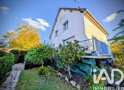 Maison - 110 m² - 5 pièces