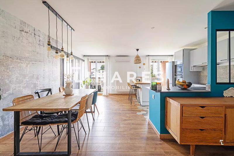 Appartement - 83 m² - 4 pièces