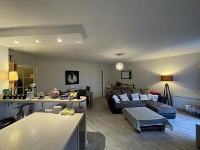 Appartement - 76 m² - 3 pièces