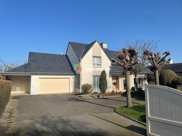 Maison - 88 m² - 6 pièces