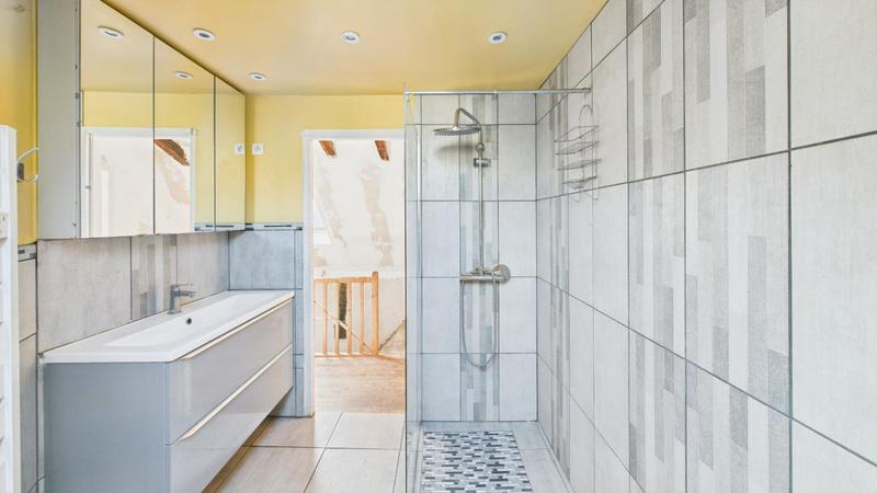 Maison - 92 m² - 4 pièces